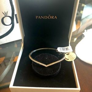 Sparkling Wishbone Bangle